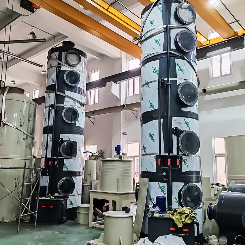 Torre di spruzzatura in PVC